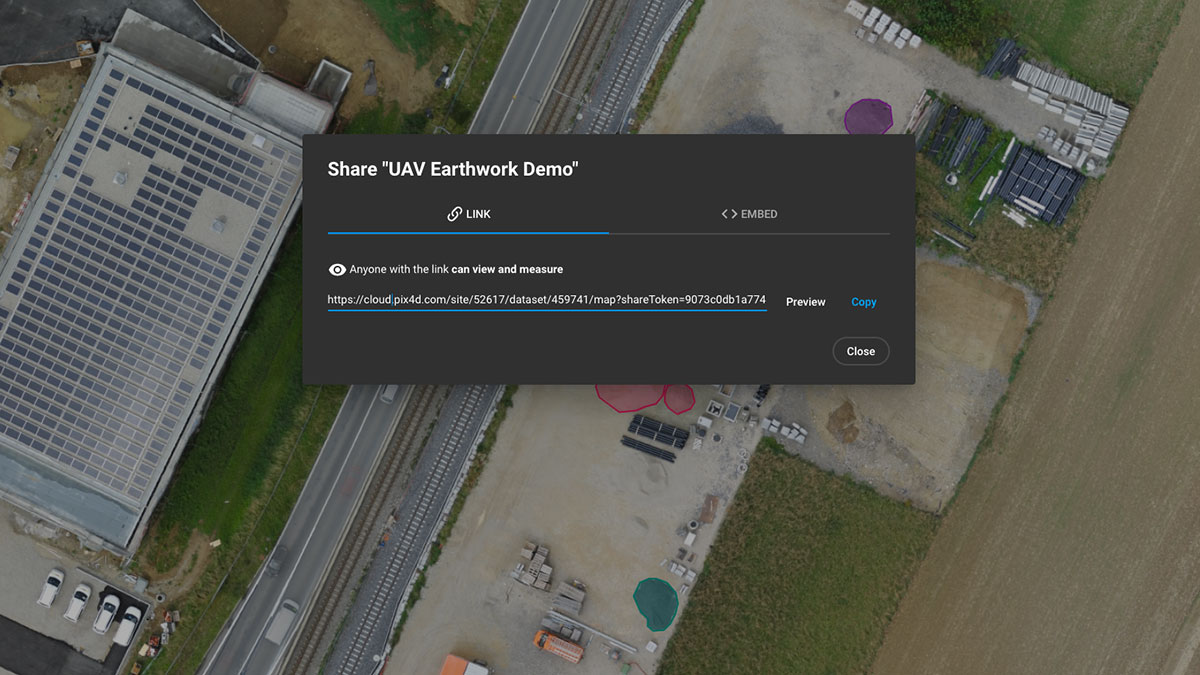 Sharing construction data with stakeholders